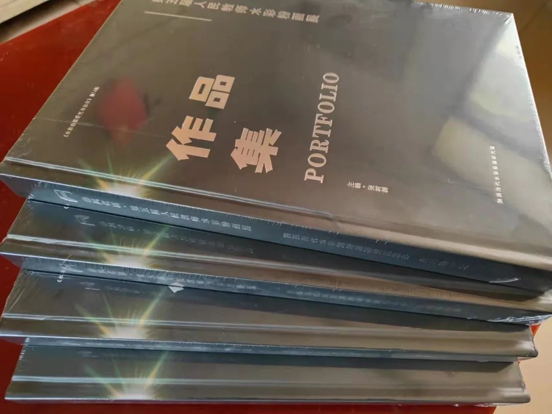 踔厉奋发·2022中国水彩粉画年度学术展征稿通知 | 百名特邀艺术家领衔(图4) 踔厉奋发·2022中国水彩粉画年度学术展征稿通知 | 百名特邀艺术家领衔(图4)
