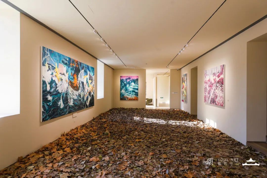 新展现场|李亚坤个展《光之海》——共享林中光韵(图4) 3.jpg