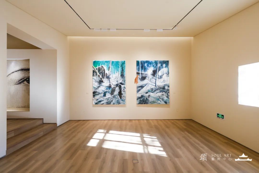 新展现场|李亚坤个展《光之海》——共享林中光韵(图5) 4.jpg