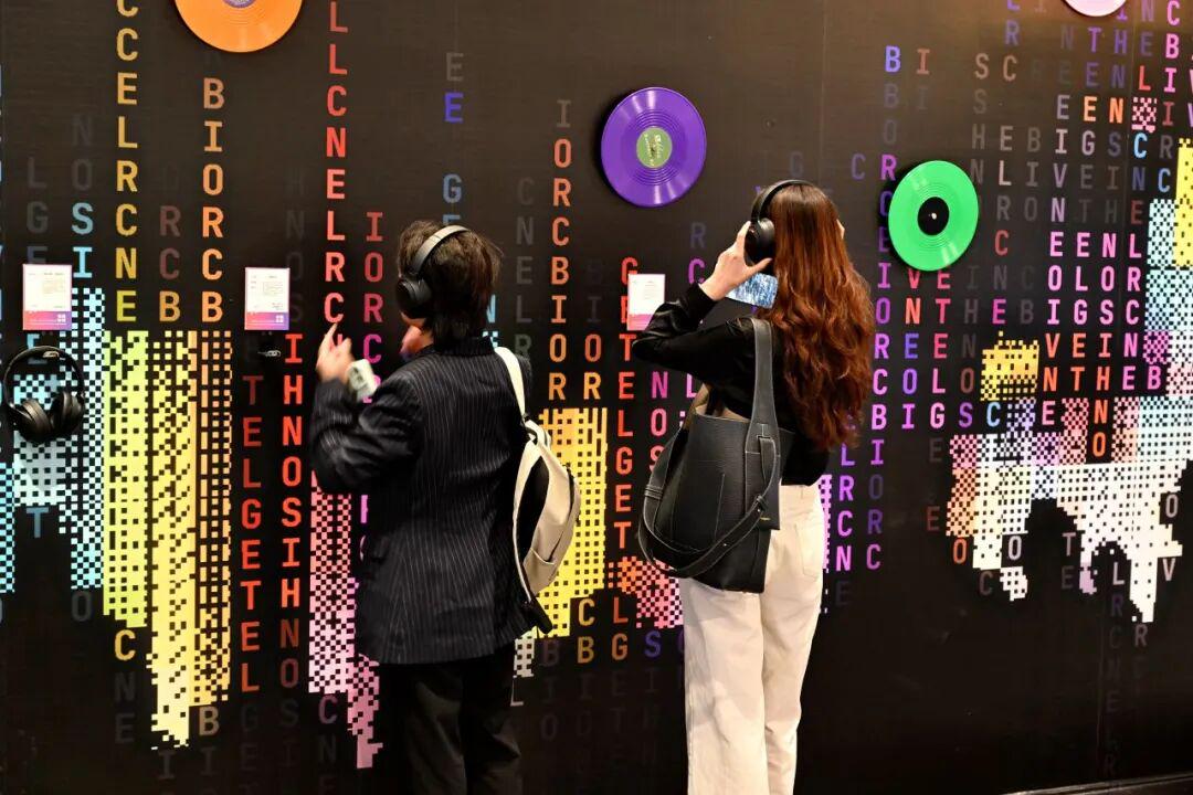 2026大学生AI艺术展展览现场