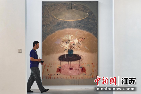“嗒的一声”南京开幕：九位艺术家和他们的