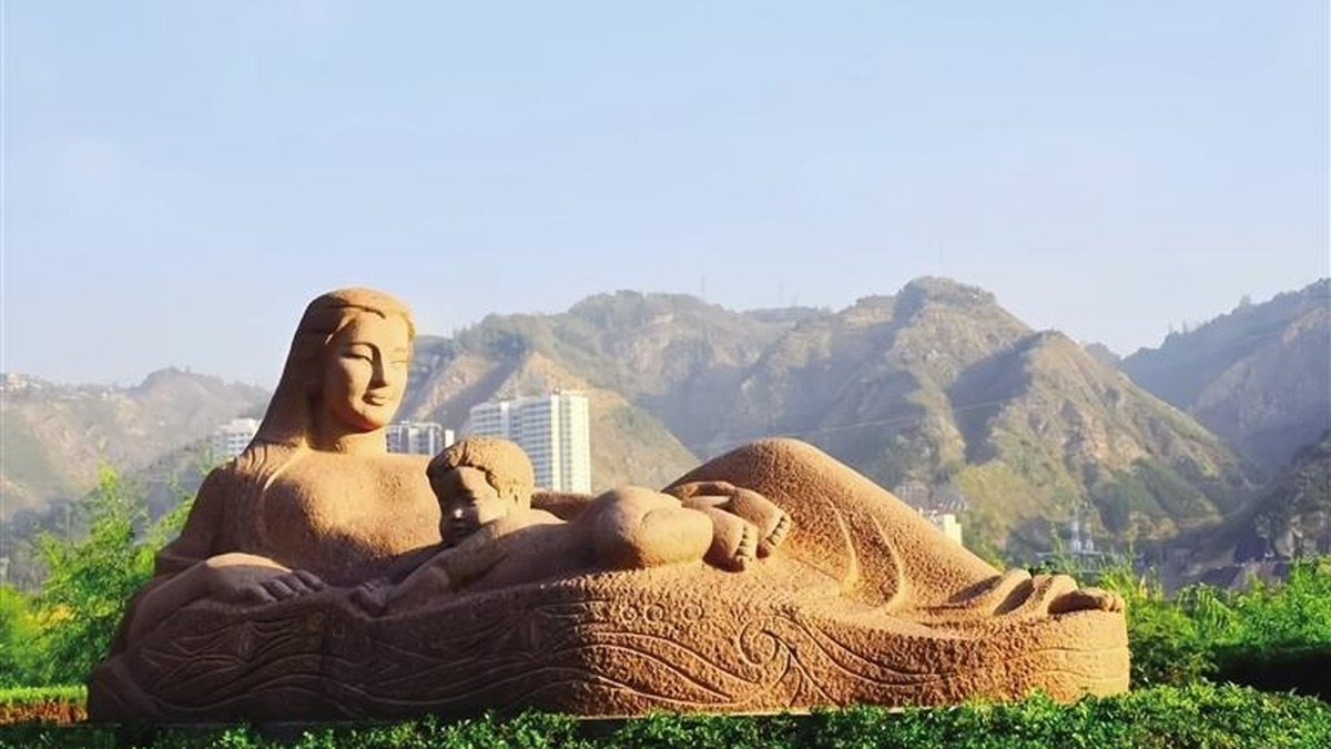 母亲河之恋——何鄂雕塑作品展在深圳美术馆