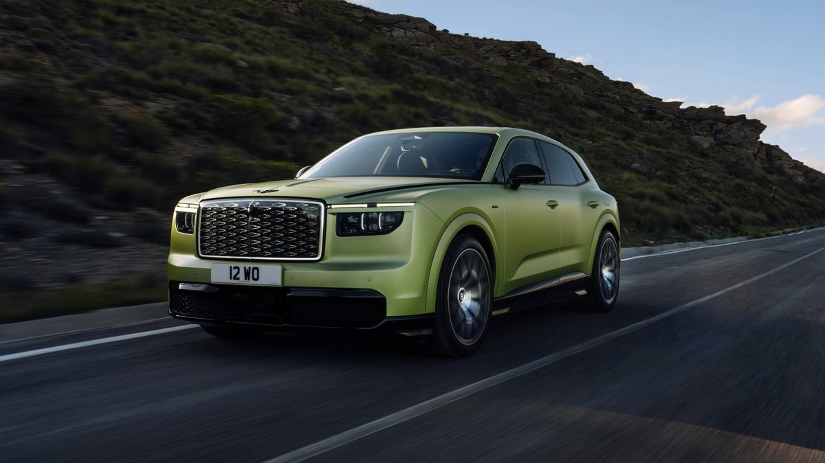 宾利纯电动车外观 宾利纯电动车外观 · SEEEEART