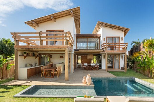 巴西Vila Marebo住宅与廊架步道桥 巴西Vila Marebo住宅与廊架步道桥 · SEEEEART