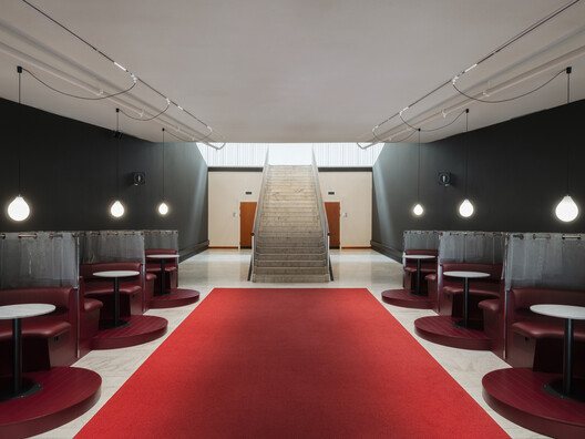 瑞典Folkets Hus室内更新与木织物空间 瑞典Folkets Hus室内更新与木织物空间 · SEEEEART