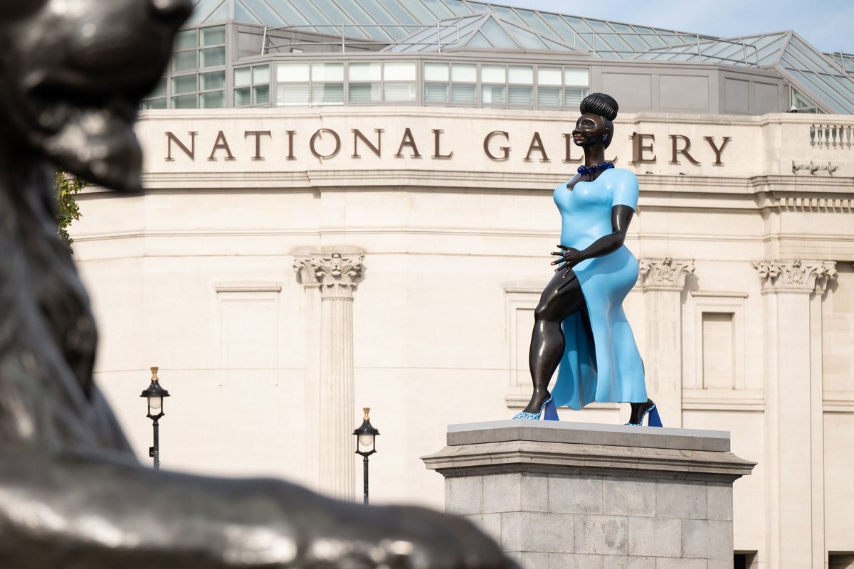Tschabalala Self《Lady in Blue》第四基座雕塑 · SEEEEART