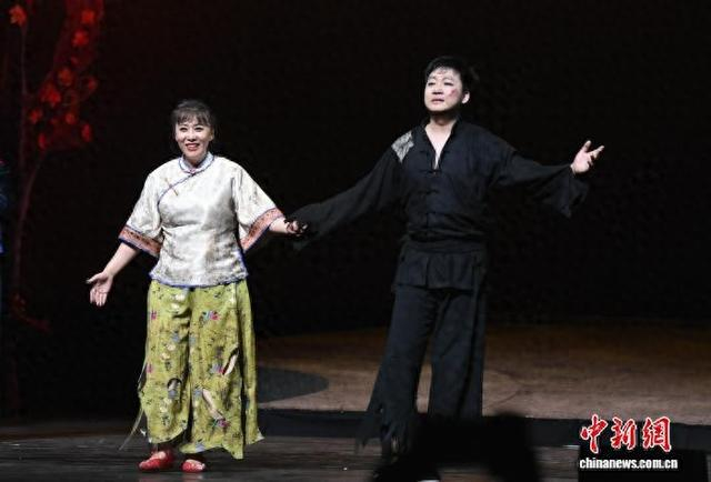 中国歌剧《原野》巴黎普莱耶勒音乐厅上演:近千名观众见证中西交融的东方叙事